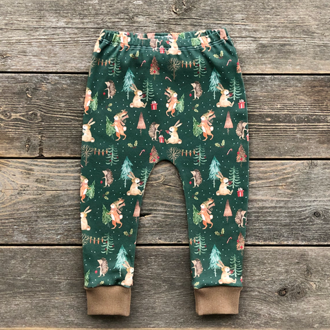 Festive Forest Leggings